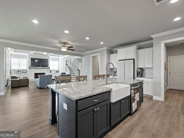 857 Champagne Lane, Hoschton, GA 30548