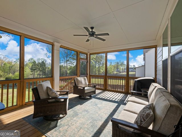 857 Champagne Lane, Hoschton, GA 30548