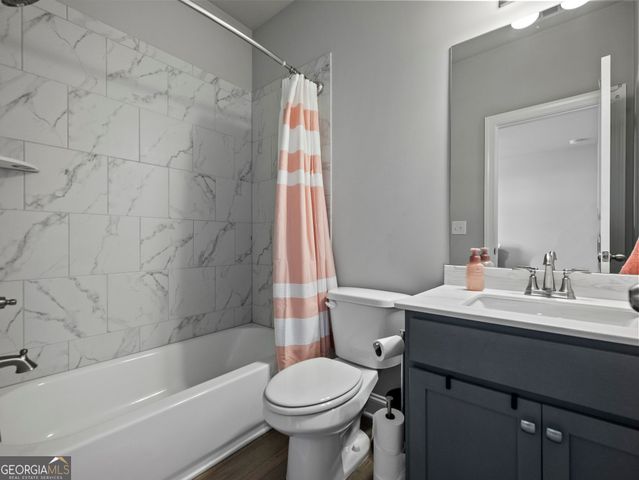 857 Champagne Lane, Hoschton, GA 30548