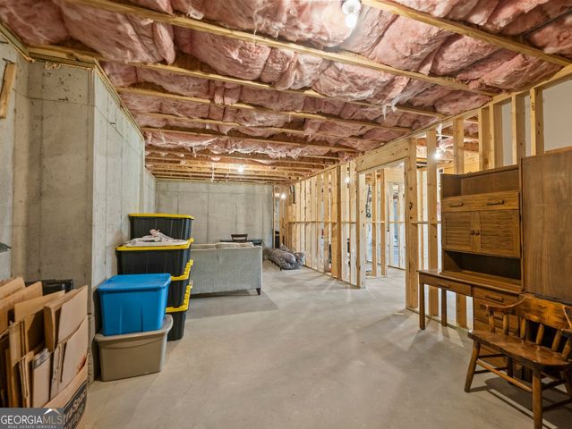 857 Champagne Lane, Hoschton, GA 30548