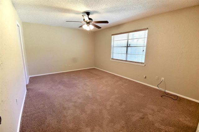 5604 Ember Drive, Arlington, TX 76016