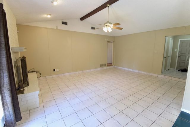 5604 Ember Drive, Arlington, TX 76016