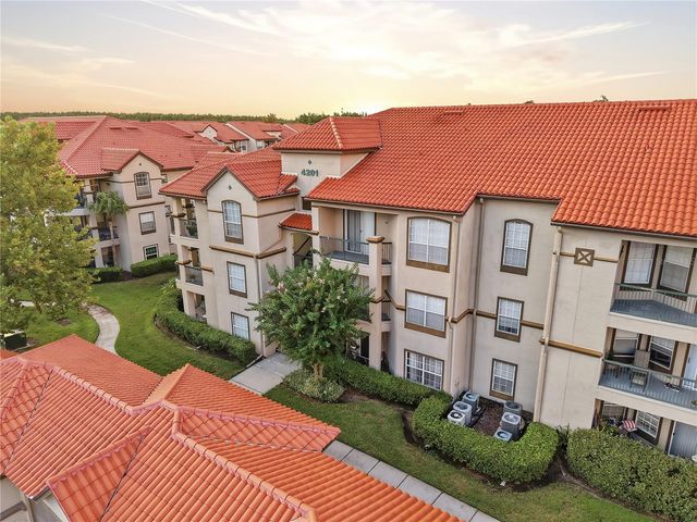 4201 WOODSTORKS WALK WAY 3111, Lutz, FL 33558