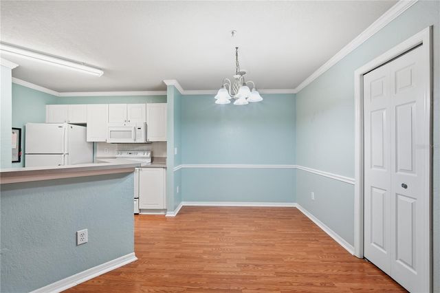 4201 WOODSTORKS WALK WAY 3111, Lutz, FL 33558