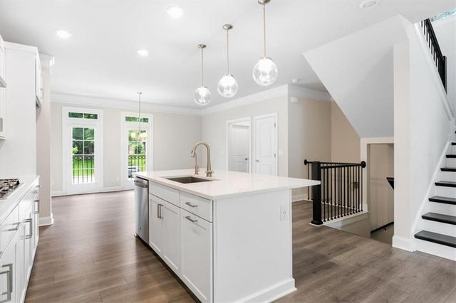 2560 Clairebrooke Bend, Atlanta, GA 30341