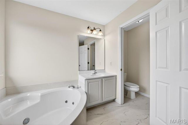 756 Thunder Hill Drive, O'fallon, MO 63368