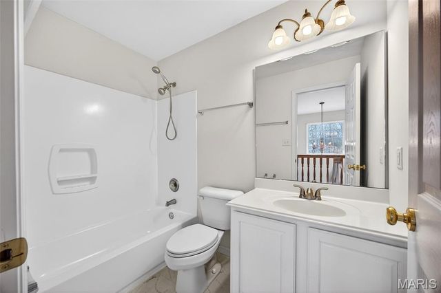 756 Thunder Hill Drive, O'fallon, MO 63368