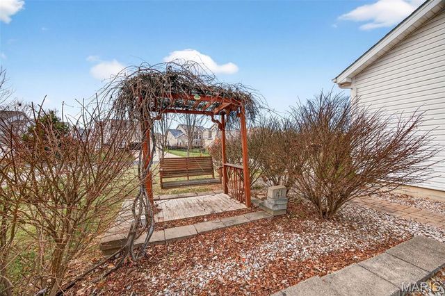 756 Thunder Hill Drive, O'fallon, MO 63368