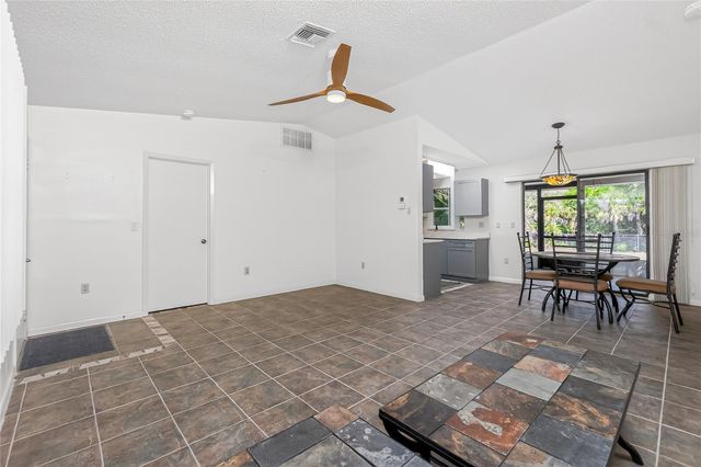 9406 PROSPECT AVENUE, Englewood, FL 34224