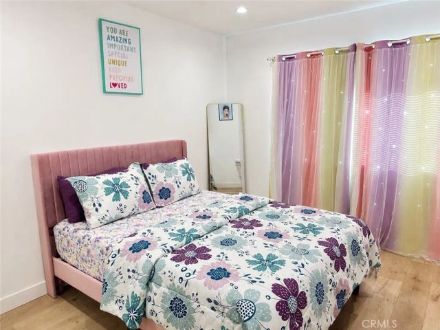 7810 Vanalden, Reseda, CA 91335