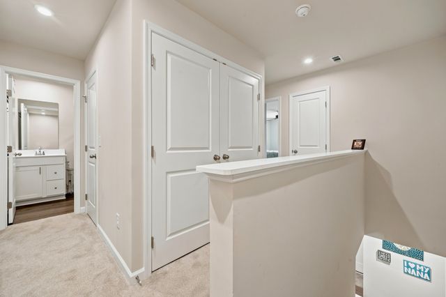 854 Knox Crest Dr, Lebanon, TN 37090