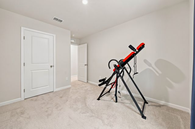 854 Knox Crest Dr, Lebanon, TN 37090