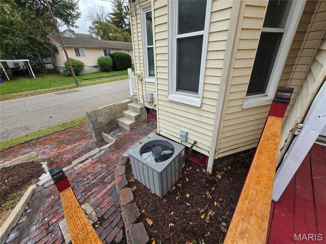 622 S Church Street, Belleville, IL 62220