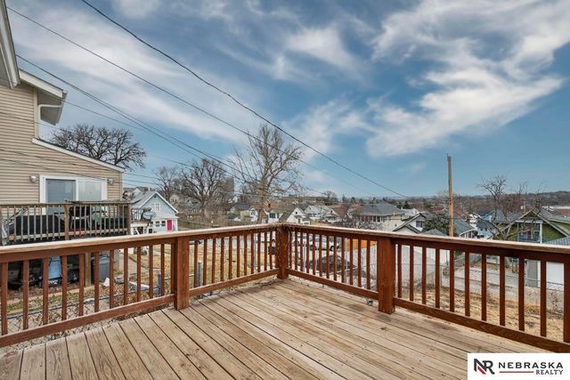 1507 S 25th Avenue, Omaha, NE 68105