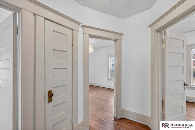 1507 S 25th Avenue, Omaha, NE 68105