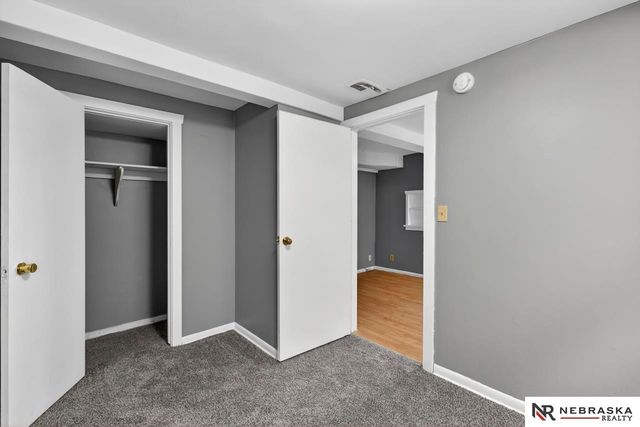 1507 S 25th Avenue, Omaha, NE 68105