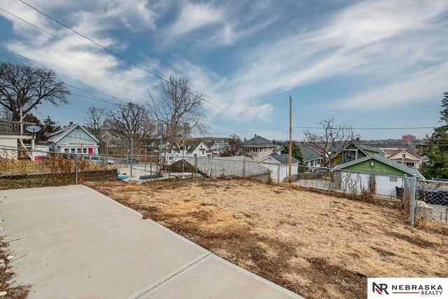 1507 S 25th Avenue, Omaha, NE 68105