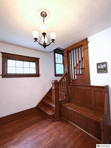 1507 S 25th Avenue, Omaha, NE 68105