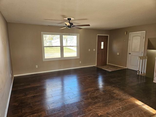 160 Corene Avenue, Waukee, IA 50263