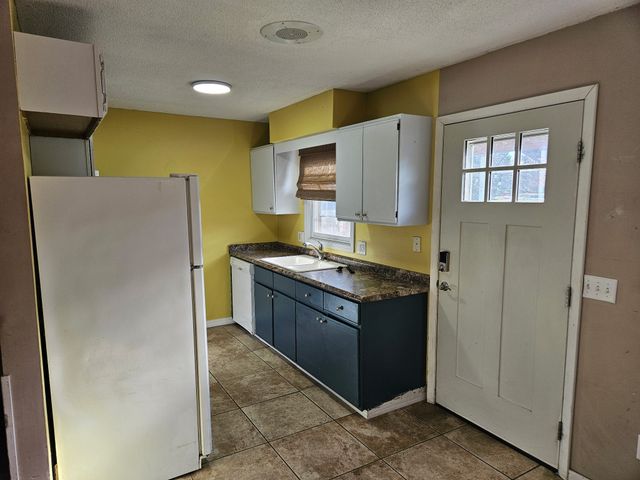 160 Corene Avenue, Waukee, IA 50263