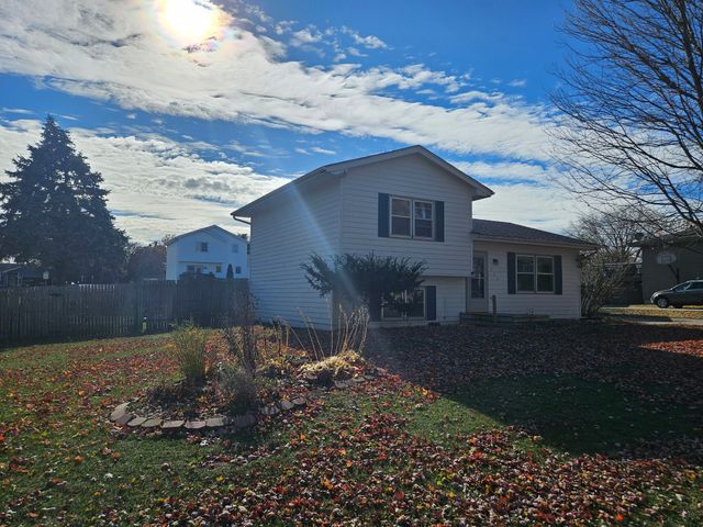 160 Corene Avenue, Waukee, IA 50263