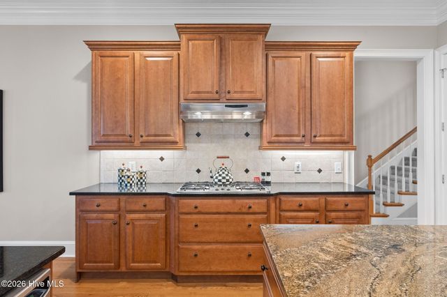 6618 Dunrobin Point SW, Ocean Isle Beach, NC 28469