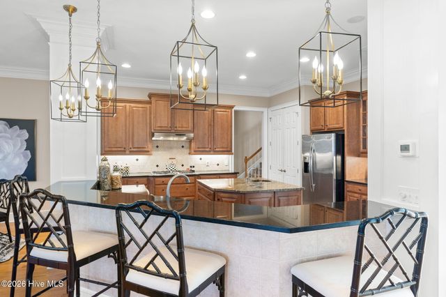 6618 Dunrobin Point SW, Ocean Isle Beach, NC 28469