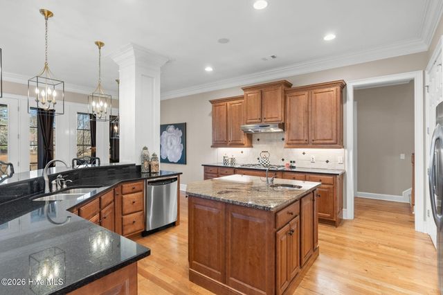 6618 Dunrobin Point SW, Ocean Isle Beach, NC 28469