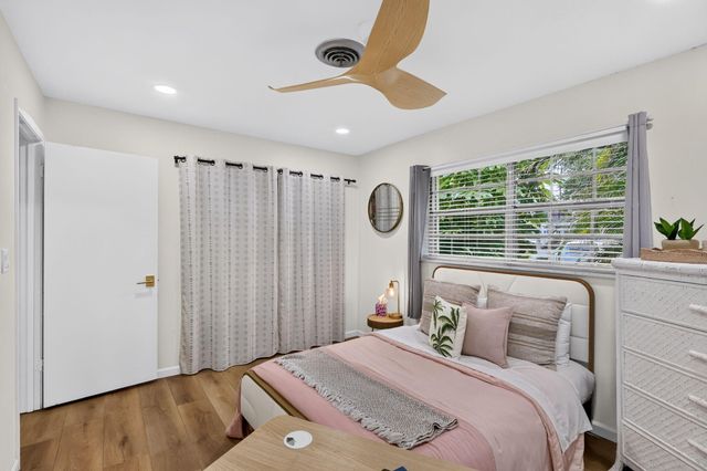 902 SE OCEAN Avenue, Stuart, FL 34996