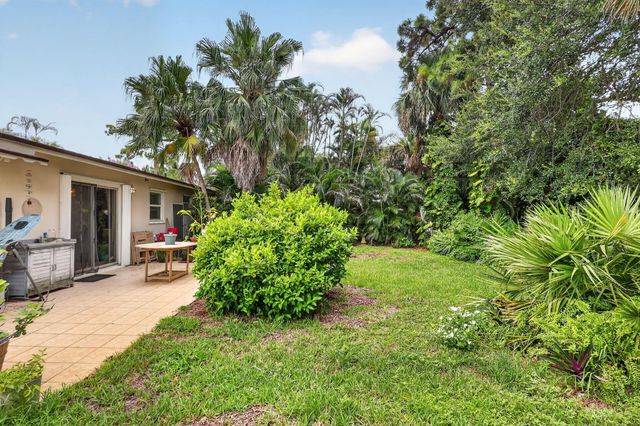 902 SE OCEAN Avenue, Stuart, FL 34996