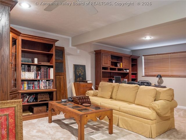106 Holley Drive, Nitro, WV 25143