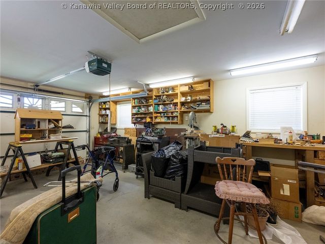 106 Holley Drive, Nitro, WV 25143