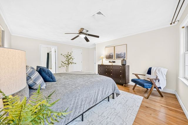 35 Brentwood Rd, Woburn, MA 01801