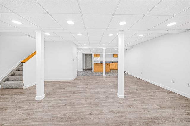 35 Brentwood Rd, Woburn, MA 01801