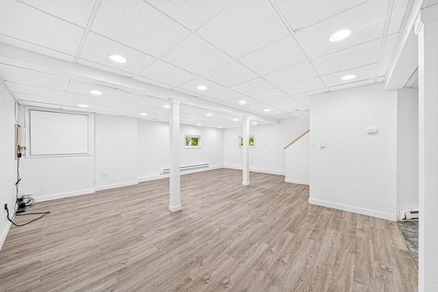 35 Brentwood Rd, Woburn, MA 01801
