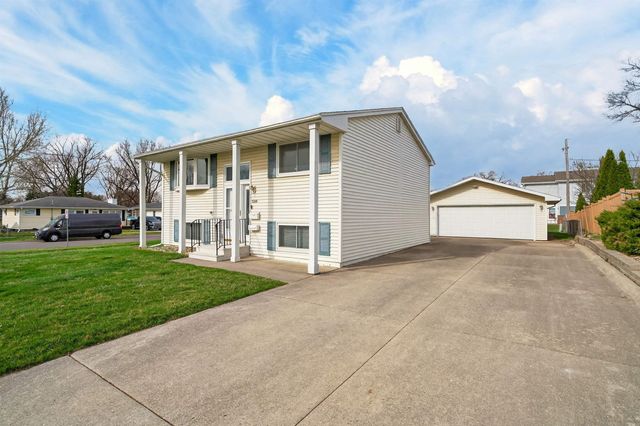 1266 Doreen Avenue, Waterloo, IA 50701