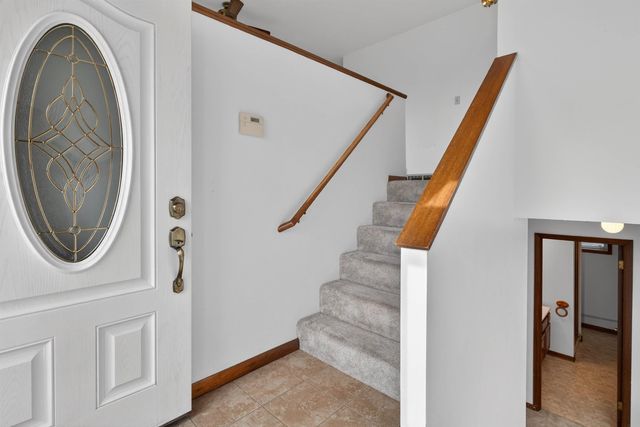 1266 Doreen Avenue, Waterloo, IA 50701