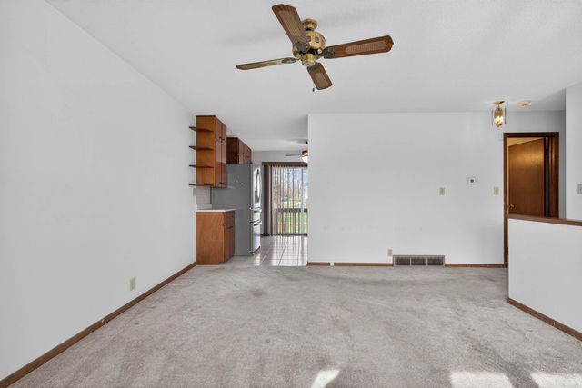 1266 Doreen Avenue, Waterloo, IA 50701