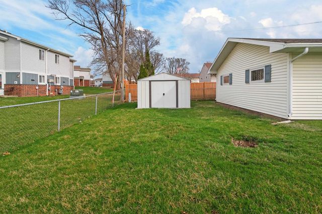 1266 Doreen Avenue, Waterloo, IA 50701