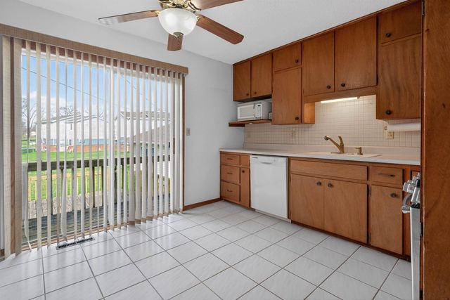 1266 Doreen Avenue, Waterloo, IA 50701