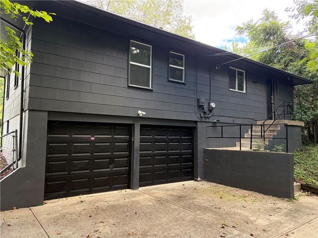 11500 Manchester Avenue, Kansas City, MO 64134