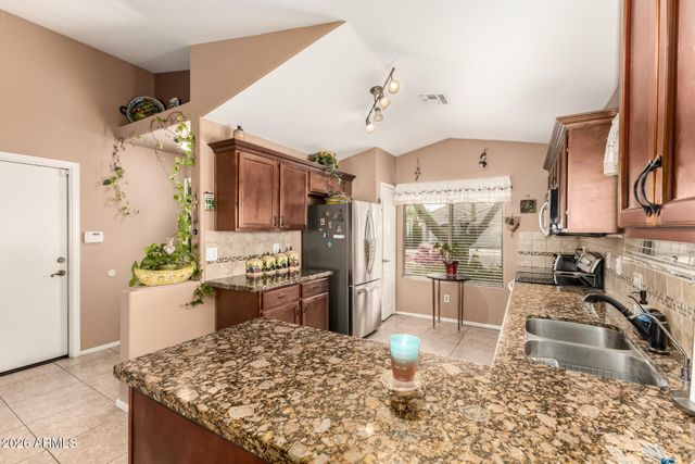 2256 E SOFT WIND Drive, Phoenix, AZ 85024