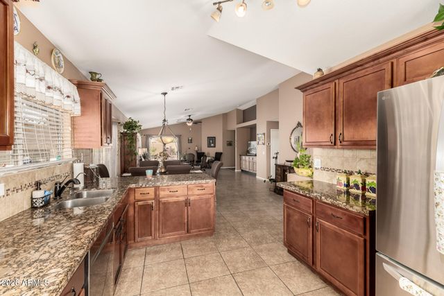 2256 E SOFT WIND Drive, Phoenix, AZ 85024