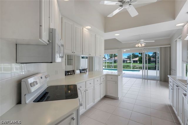 4471 Prescott LN, Naples, FL 34119