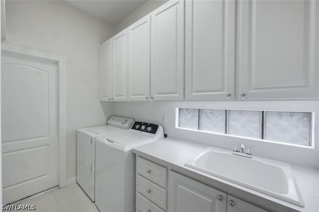4471 Prescott LN, Naples, FL 34119