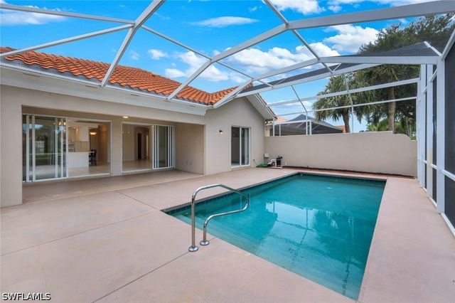 4471 Prescott LN, Naples, FL 34119