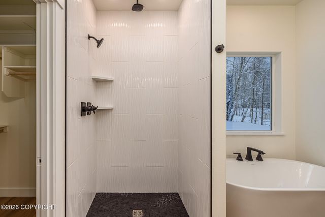 10088 E Vista Ridge Circle, Wasilla, AK 99645