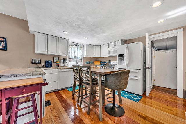2248 Vale AVE, Roanoke, VA 24012