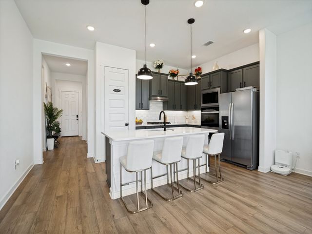 733 Grand Dale Drive, Lavon, TX 75166