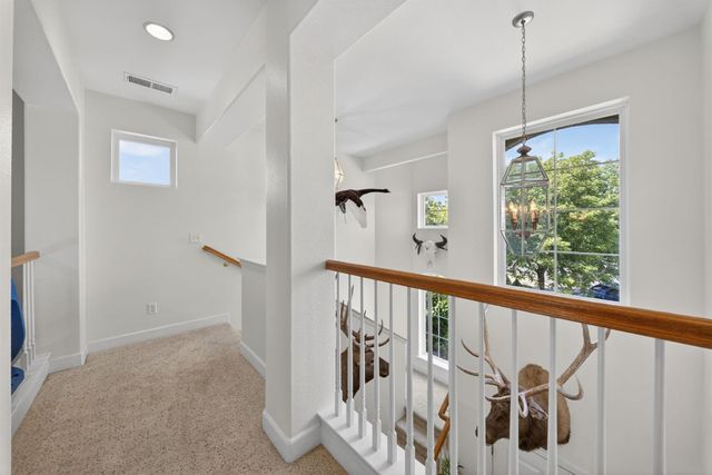 3084 Rall Avenue, Clovis, CA 93619
